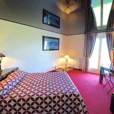 Crispol Hotel Saint-Pere  Ngoại thất bức ảnh